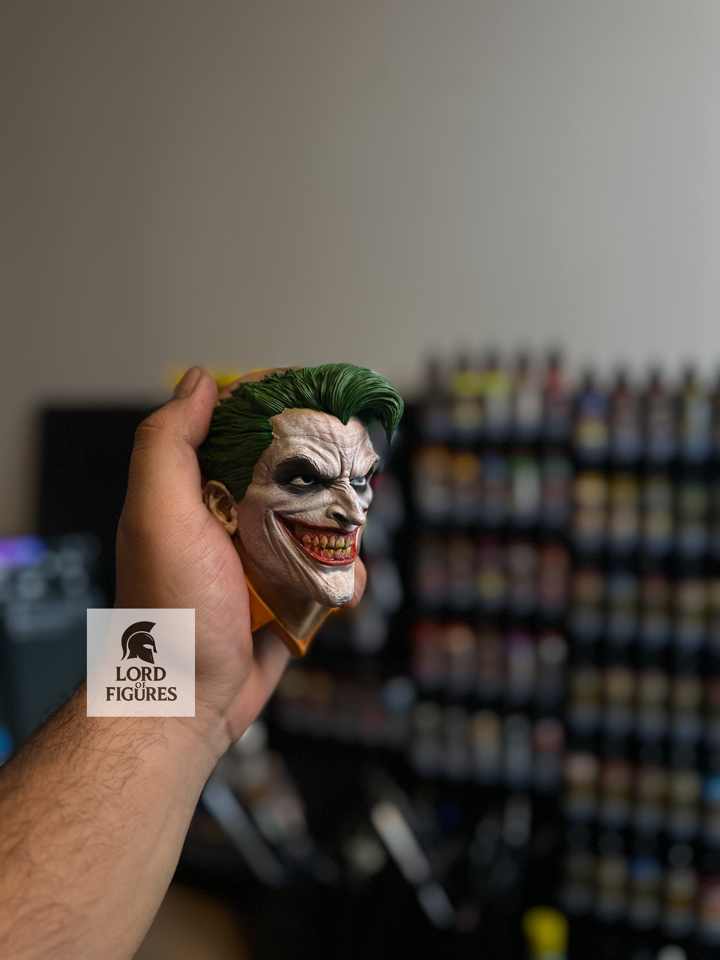 Joker Magnet